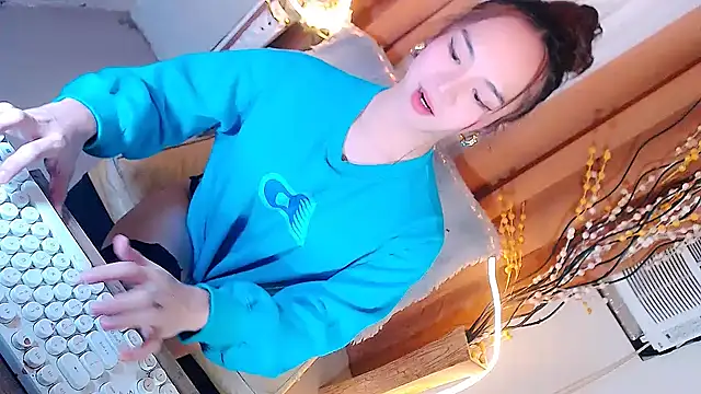 Natasha Sweetx online show from 02/05/26, 12:21