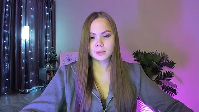 Kira love 81 online show from 02/14/26, 07:32