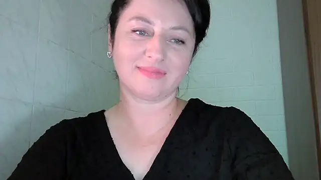 Snapshot of MelinaAx chatting on 07/02/26, 07:09 MelinaAx online show from 07/02/26, 07:09