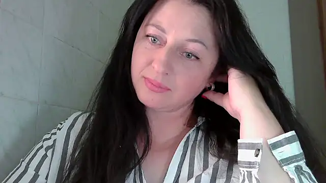 Snapshot of MelinaAx chatting on 07/07/26, 07:18 MelinaAx online show from 07/07/26, 07:18