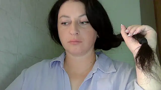 Snapshot of MelinaAx chatting on 07/13/26, 08:11 MelinaAx online show from 07/13/26, 08:11