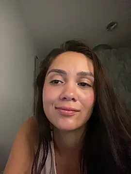 carolsapequinha online show from 04/08/26, 12:43