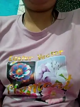 Snapshot of isha_sharma2002 chatting on 01/10/26, 02:19 isha sharma2002 online show from 01/10/26, 02:19