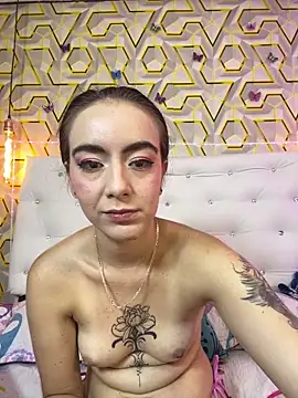 Snapshot of MelanyyJhonson15 chatting on 05/25/26, 03:34 MelanyyJhonson15 online show from 05/25/26, 03:34