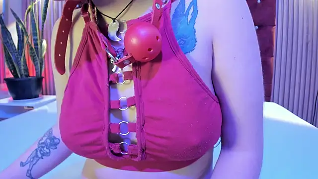 Danna-Rouse online show from 02/01/26, 07:56