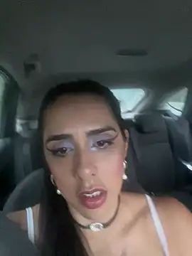 Monahliza online show from 02/15/26, 09:55