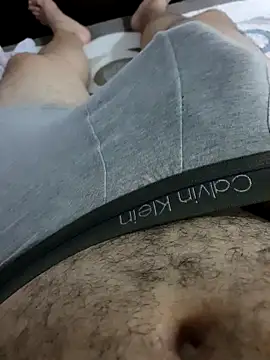 julianlondo111 online show from 11/13/25, 05:17