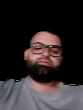 julianlondo111 online show from 12/21/25, 01:24