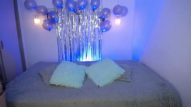 selene rouse  online show from 03/10/26, 04:28