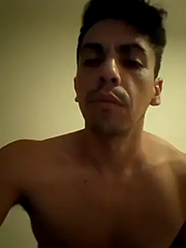 Snapshot of roddyron1n chatting on 11/14/25, 04:00 roddyron1n online show from 11/14/25, 04:00