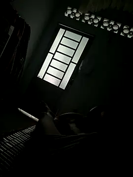 Snapshot of MEFUN- chatting on 11/18/25, 04:17 MEFUN- online show from 11/18/25, 04:17