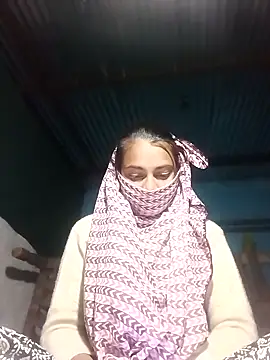 Snapshot of Sweety-rani chatting on 11/14/25, 04:06 Sweety-rani online show from 11/14/25, 04:06