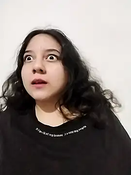 chibi love online show from 01/17/26, 02:38