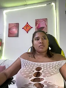 morena-2025 online show from 05/09/26, 03:56
