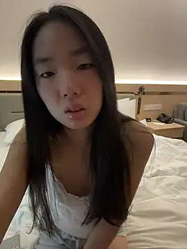 TinyBabe online show from 11/20/25, 02:01