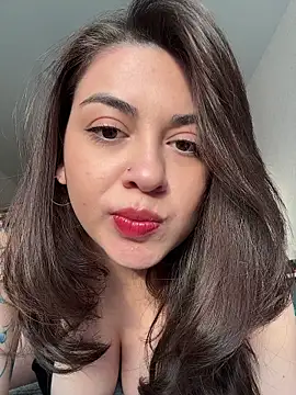 Lovynna online show from 04/24/26, 03:36