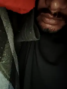 Snapshot of Ritik143jhil chatting on 11/17/25, 12:05 Ritik143jhil online show from 11/17/25, 12:05