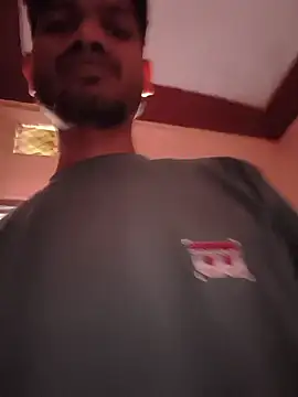 Snapshot of Ritik143jhil chatting on 01/15/26, 09:47 Ritik143jhil online show from 01/15/26, 09:47