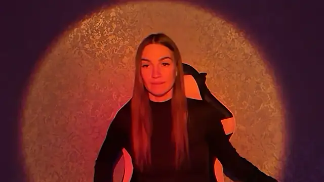 lisababy a online show from 11/18/25, 08:02