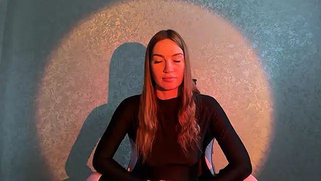 lisababy a online show from 11/20/25, 09:20