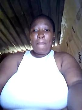 MissMoyo online show from 11/14/25, 11:09