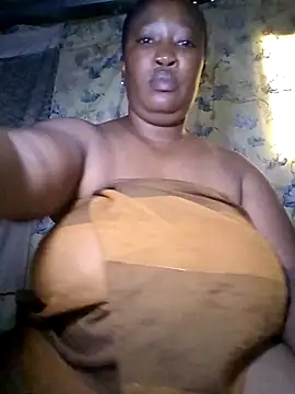 MissMoyo online show from 11/20/25, 11:21