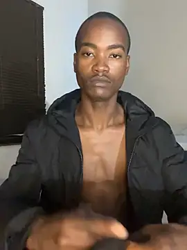 Snapshot of Boytoy_BigD chatting on 11/17/25, 10:59 Boytoy BigD online show from 11/17/25, 10:59