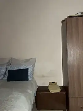 Snapshot of Boytoy_BigD chatting on 11/26/25, 05:14 Boytoy BigD online show from 11/26/25, 05:14