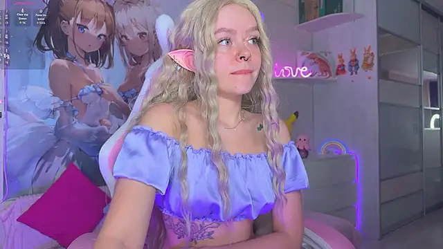 CheekySashaCharm online show from 03/21/26, 11:04