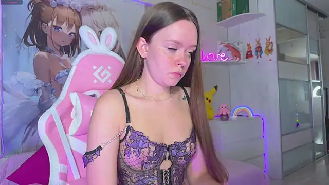 CheekySashaCharm online show from 04/14/26, 11:27