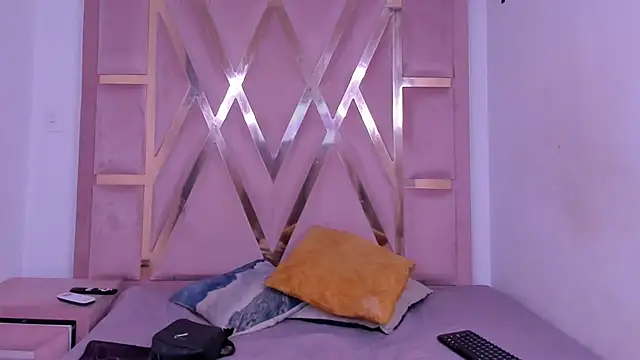 Kymasm online show from 02/20/26, 01:11