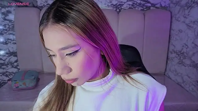 Evy Luxx v online show from 01/16/26, 04:05