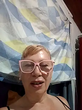 SexyMilf1211 online show from 02/10/26, 11:53