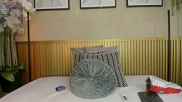 Gia ricci  online show from 07/09/26, 04:27
