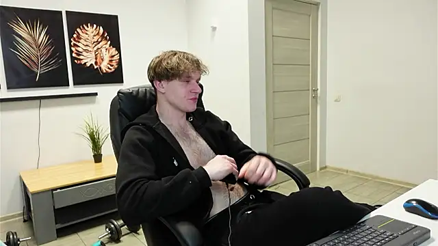 Charles Dreams online show from 02/11/26, 09:31