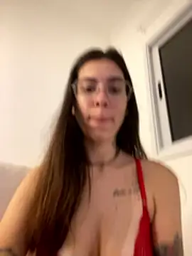 Snapshot of fer-nanda chatting on 06/18/26, 01:39 fer-nanda online show from 06/18/26, 01:39