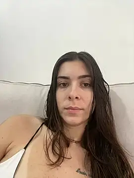 Snapshot of fer-nanda chatting on 07/04/26, 07:42 fer-nanda online show from 07/04/26, 07:42