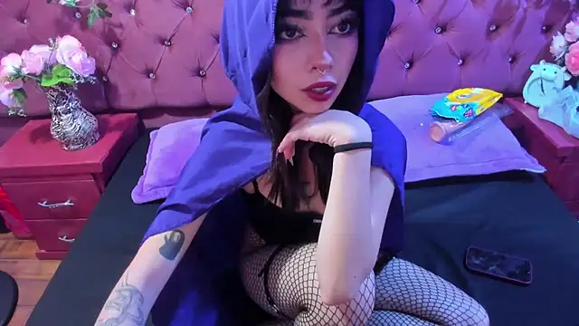  Ivy Luna online show from 01/10/26, 11:42