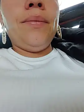 Rouse hot  online show from 06/25/26, 01:37