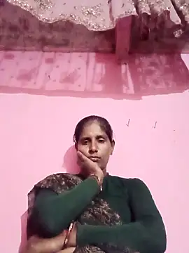 Snapshot of Pirvesh_singh chatting on 11/28/25, 12:30 Pirvesh singh online show from 11/28/25, 12:30