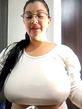 CelesteAlvarez1989 online show from 03/21/26, 04:39