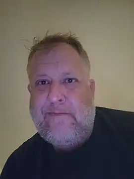 Snapshot of Mikey40wv chatting on 07/06/26, 07:05 Mikey40wv online show from 07/06/26, 07:05