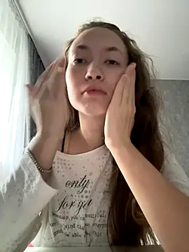 Holy Poly online show from 11/25/25, 08:14