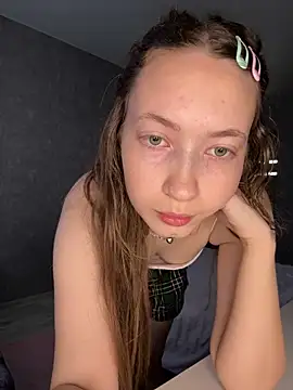 Holy Poly online show from 03/26/26, 05:35