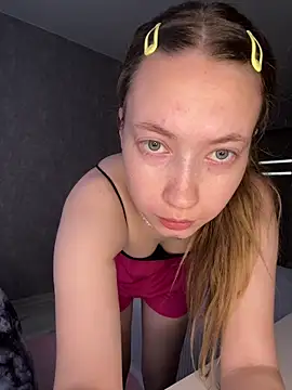 Holy Poly online show from 04/03/26, 05:27