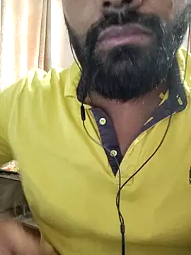 Snapshot of frolicme456 chatting on 03/31/26, 06:25 frolicme456 online show from 03/31/26, 06:25