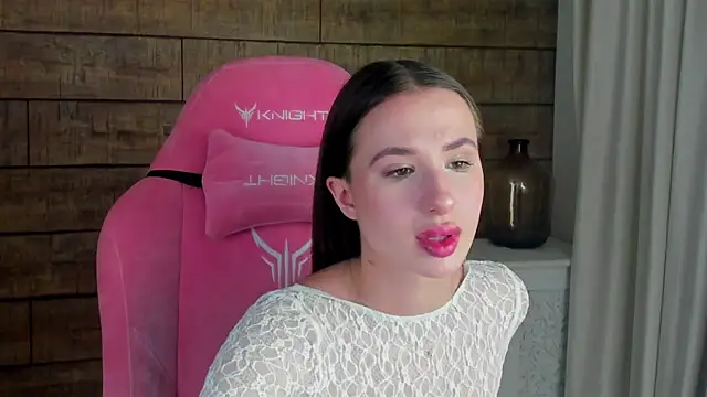 KristinaBellini online show from 12/05/25, 05:05