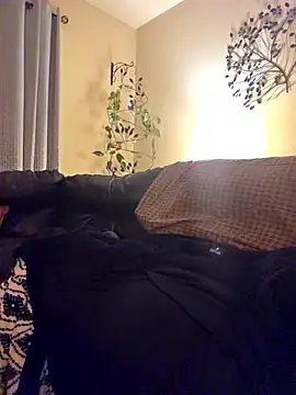 Snapshot of longsmooth4u chatting on 11/27/25, 07:43 longsmooth4u online show from 11/27/25, 07:43