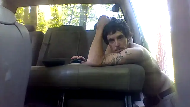 Snapshot of dickencidr chatting on 04/15/26, 07:58 dickencidr online show from 04/15/26, 07:58
