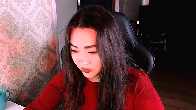 Emma Uilson online show from 02/15/26, 07:51